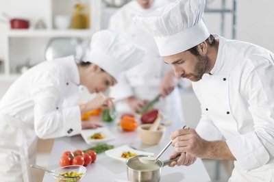 1662324895_26-kartinkof-club-p-novie-i-krasivie-kartinki-povar-27